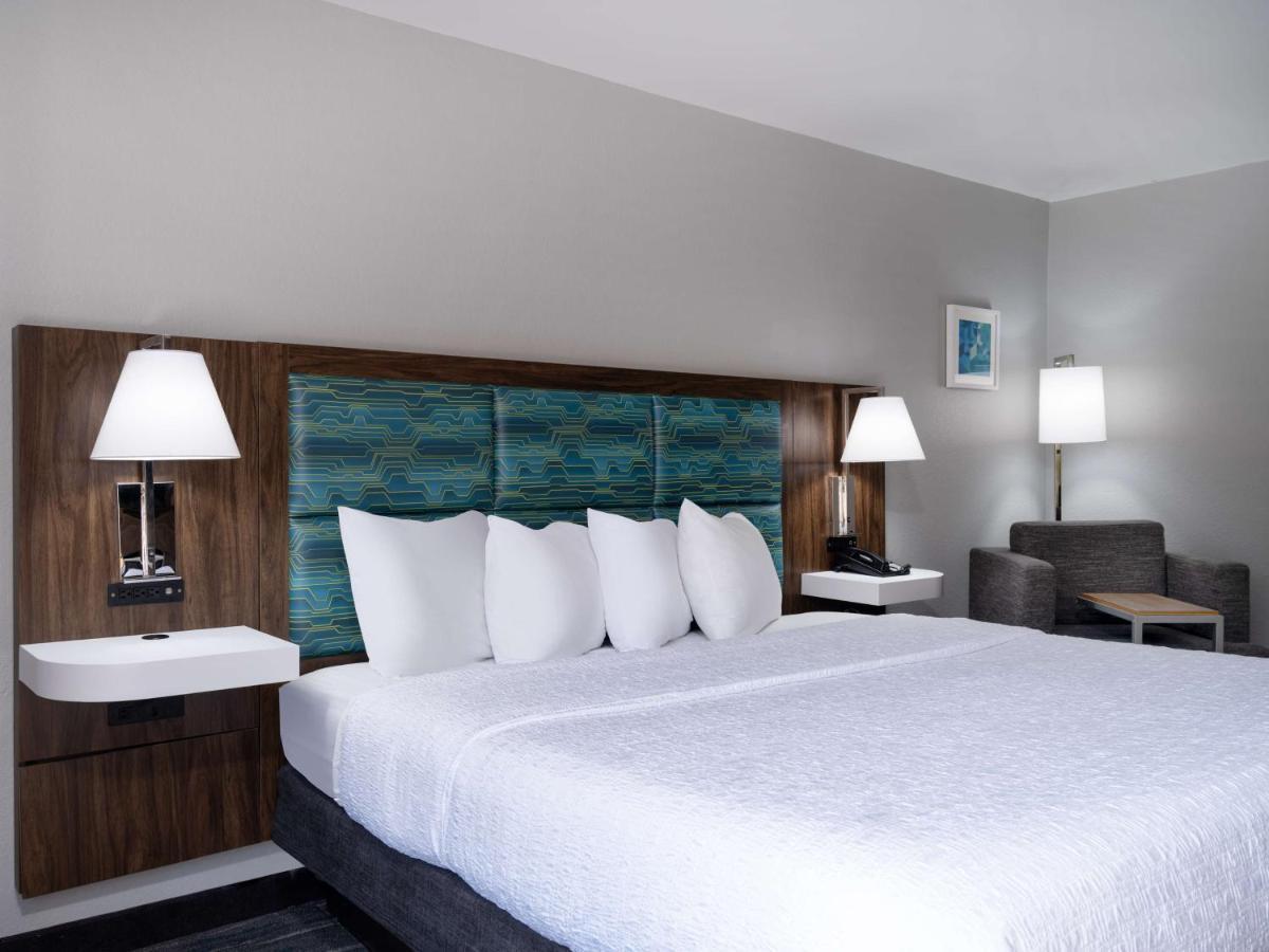 Hampton Inn Atlanta-Peachtree Corners/Norcross Exteriör bild
